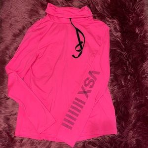 NWOT! VSX Running Top Keyhole Sleeve and Cinch-able Collar